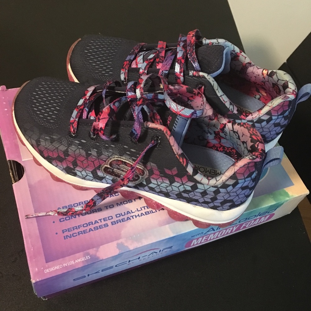 Girls Skechers